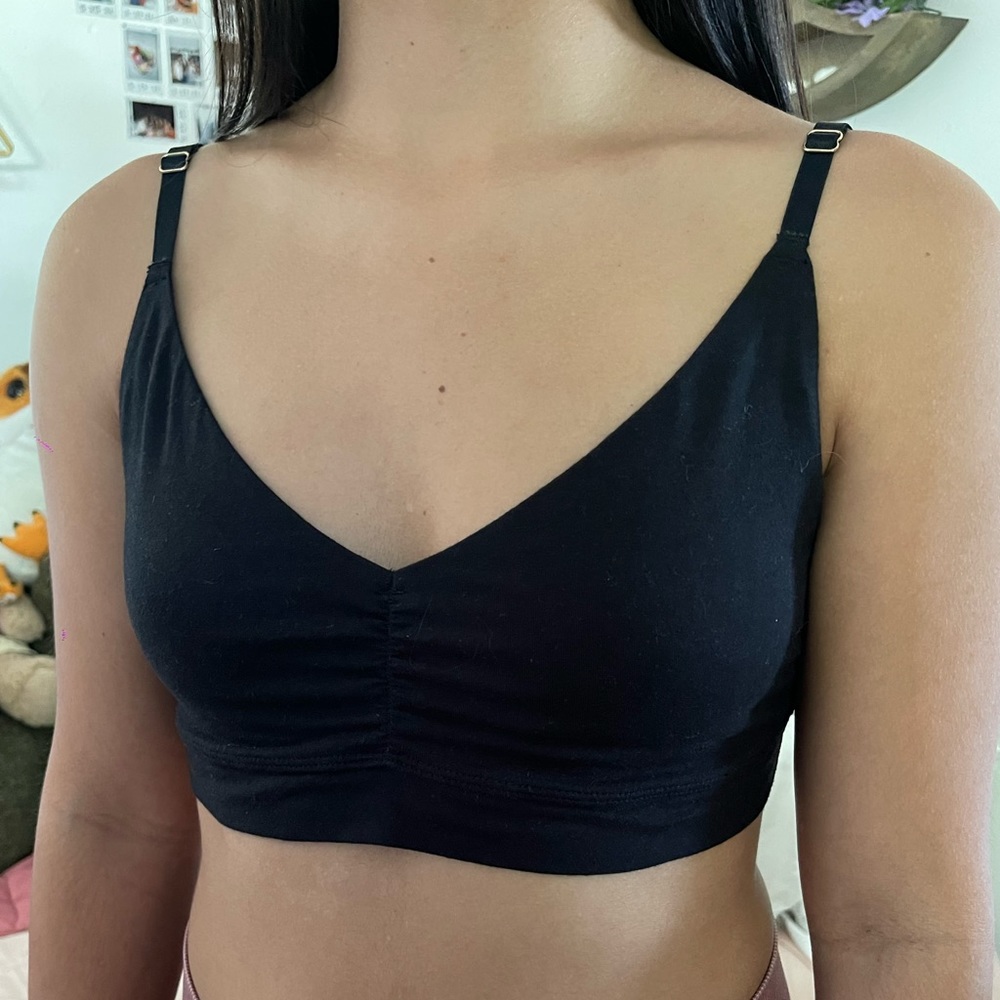 Adjustable Black Sports Bra!🖤